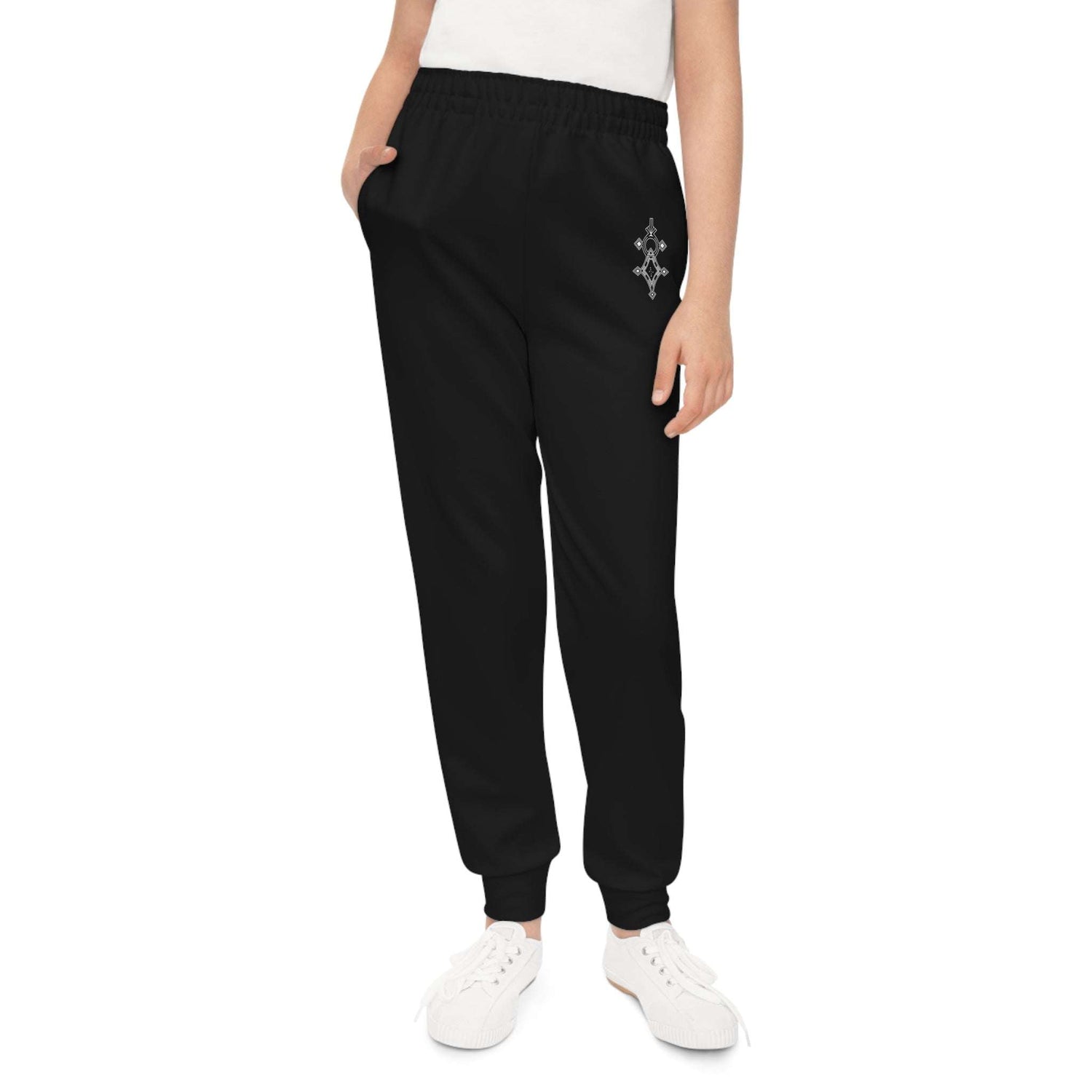 Girls joggers in black with elastic waistband and side pockets, made of 95% recycled polyester and 5% spandex for comfort and style