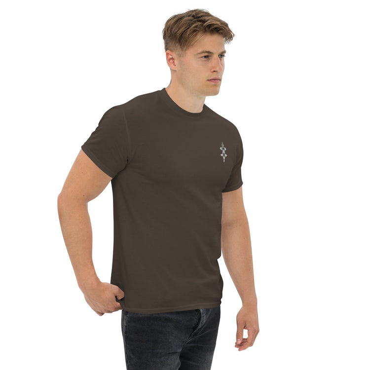 Men wearing a brown 100% cotton classic tee with sharp edges and relaxed fit