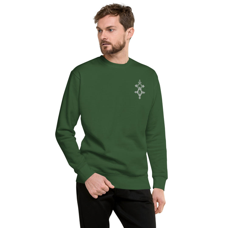 Men premium sweatshirt in green with ribbed crew neck and long sleeves, featuring soft fleece interior and a small chest design.